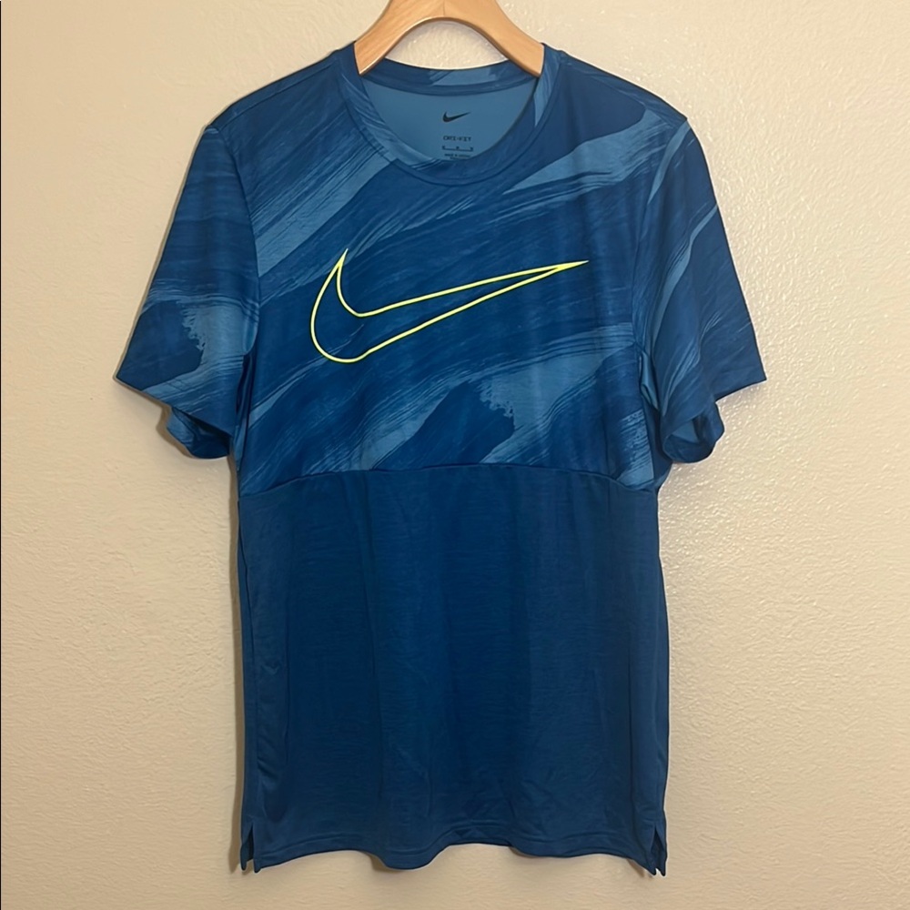 Nike Swoosh Blue Dri-Fit Athletic Short Sleeve Tee